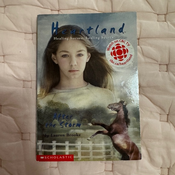 Heartland Book Series - Picture 8 of 11